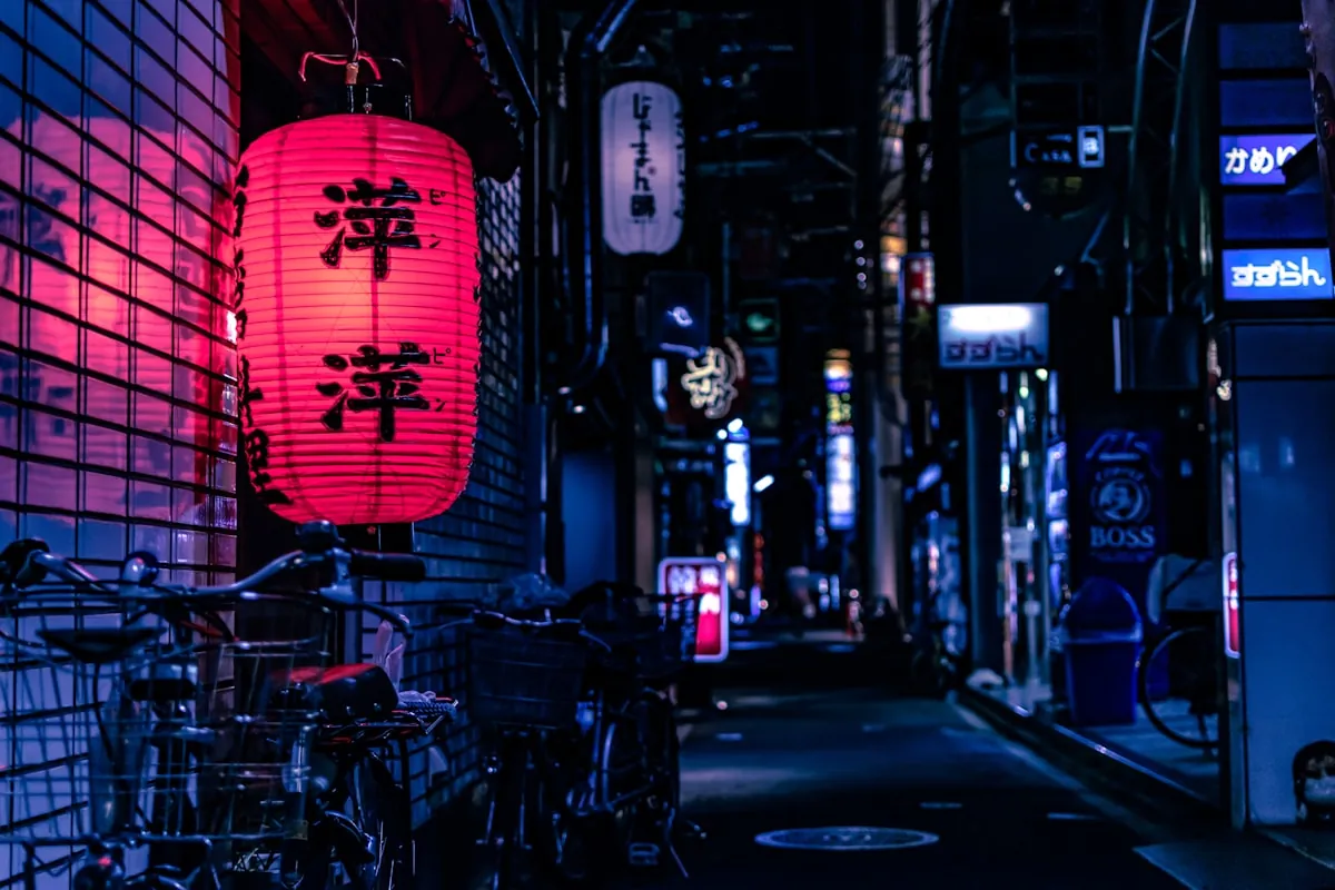 手仕事の器と工房の雰囲気